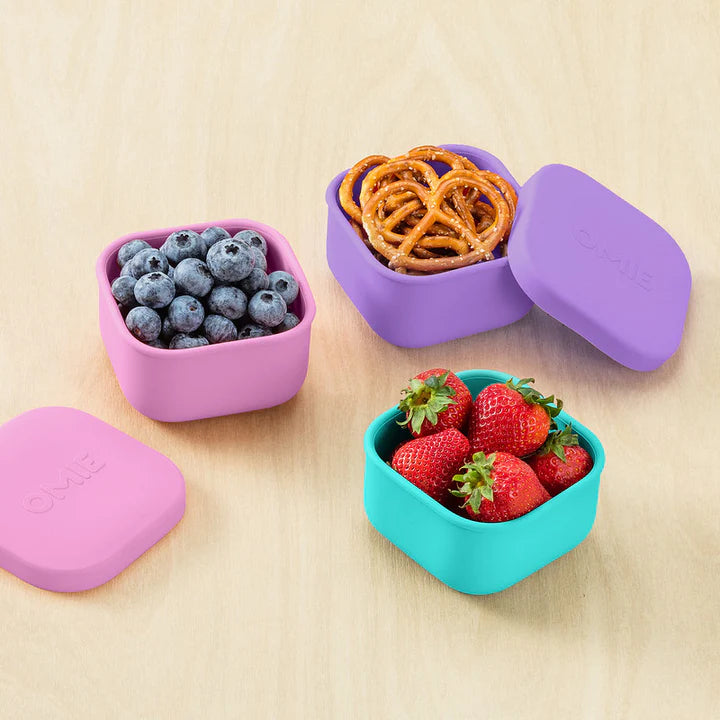OmieBox OmieSnack Silicone Snack Box - Teal