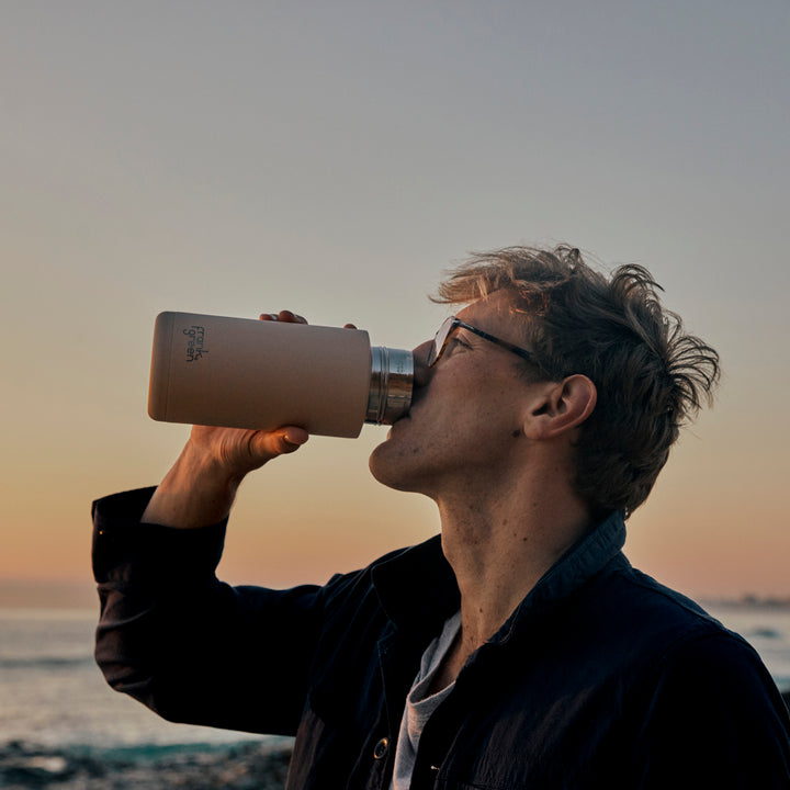 Frank Green Grip Finish & Lid Insulated Bottle - Soft Stone