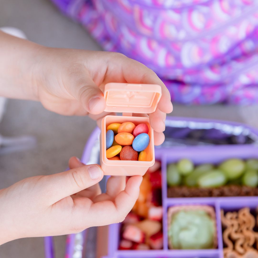 MontiiCo Bento Surprise Dip & Sauce Cups - Stars