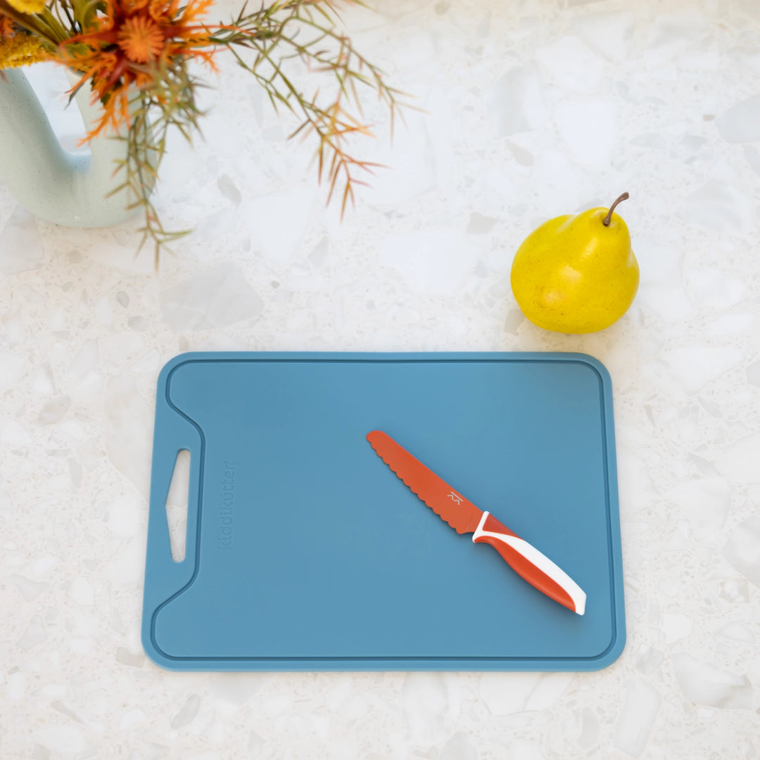 Kiddikutter Non-Slip Cutting Board - Sky Blue