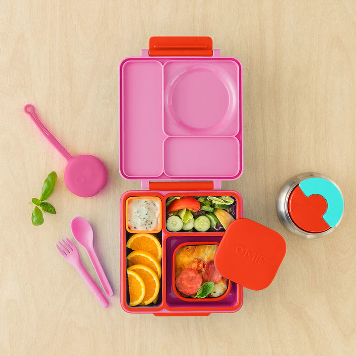 OmieBox OmieSnack Silicone Snack Box - Red