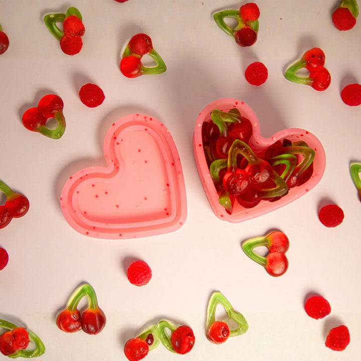 Silicone Snack Container - Confetti Heart - Blush