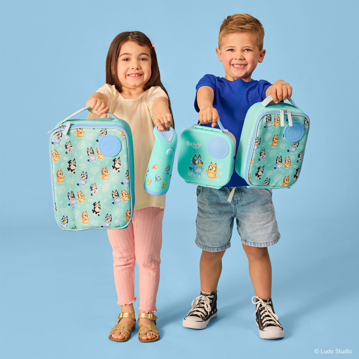 b.box Large Lunch Box Bundle - Playtime Bluey | The Bento Buzz