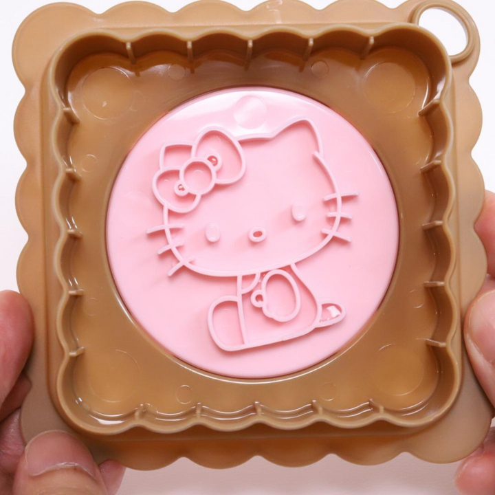 Hello Kitty Sandwich Pocket Press