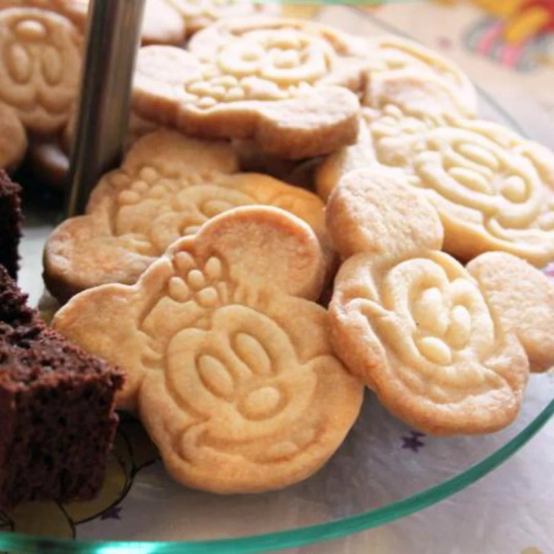 Mum Made Yum Cookie Mould Cutter Set - Minnie & Mickey