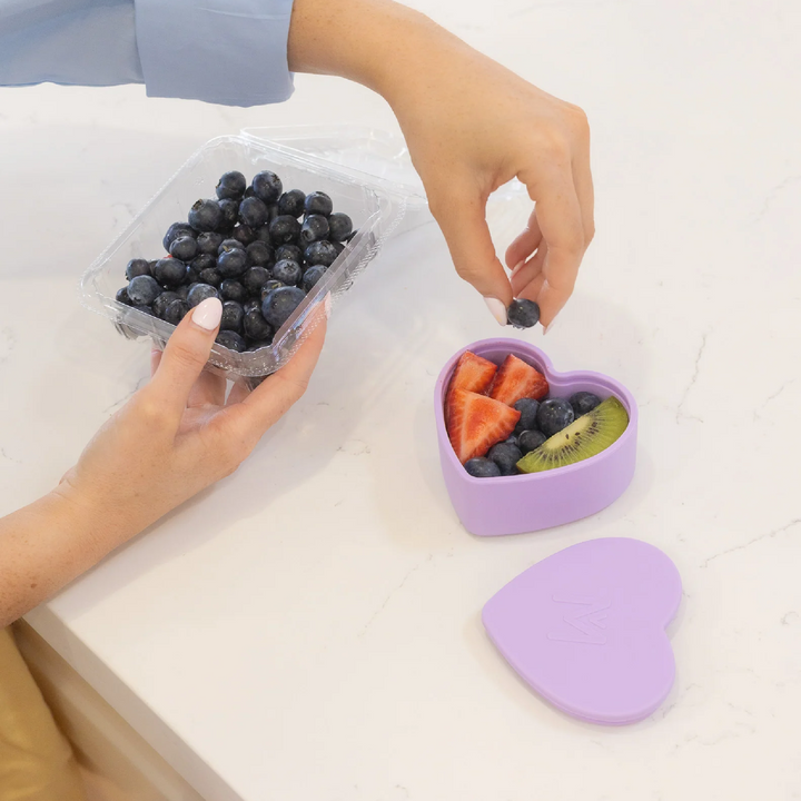 MontiiCo Silicone Heart Tub - Lilac