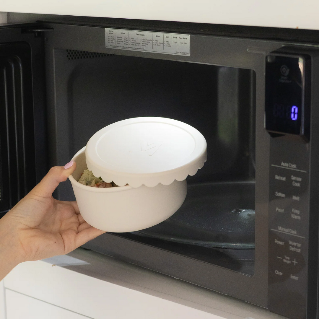 MontiiCo Silicone Scallop Bowl - Cream