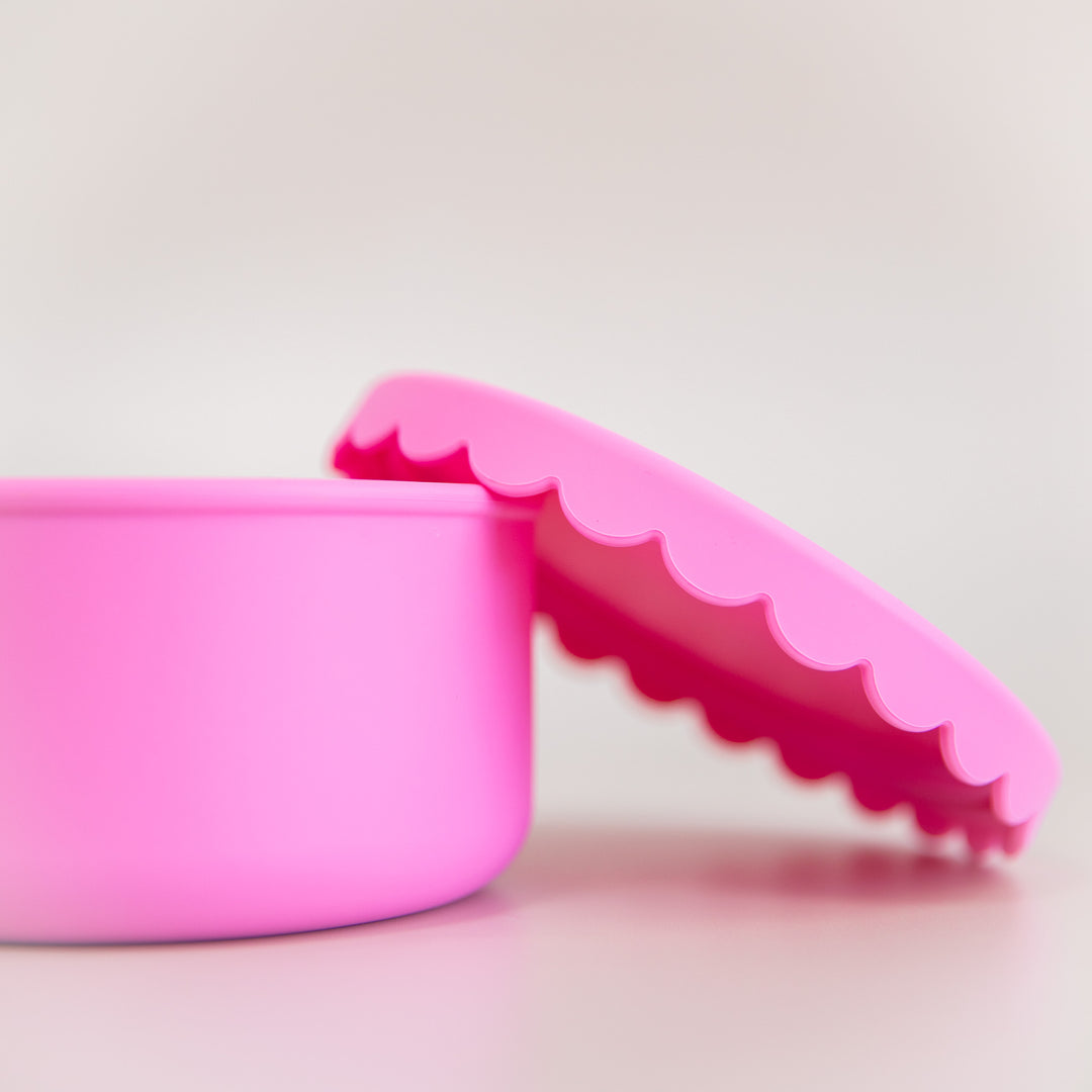 MontiiCo Silicone Scallop Bowl - Floss