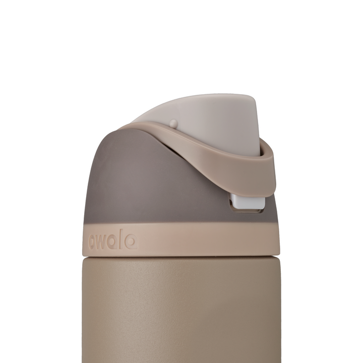Owala Insulated FreeSip Drink Bottle - 710ml - Down to Earth