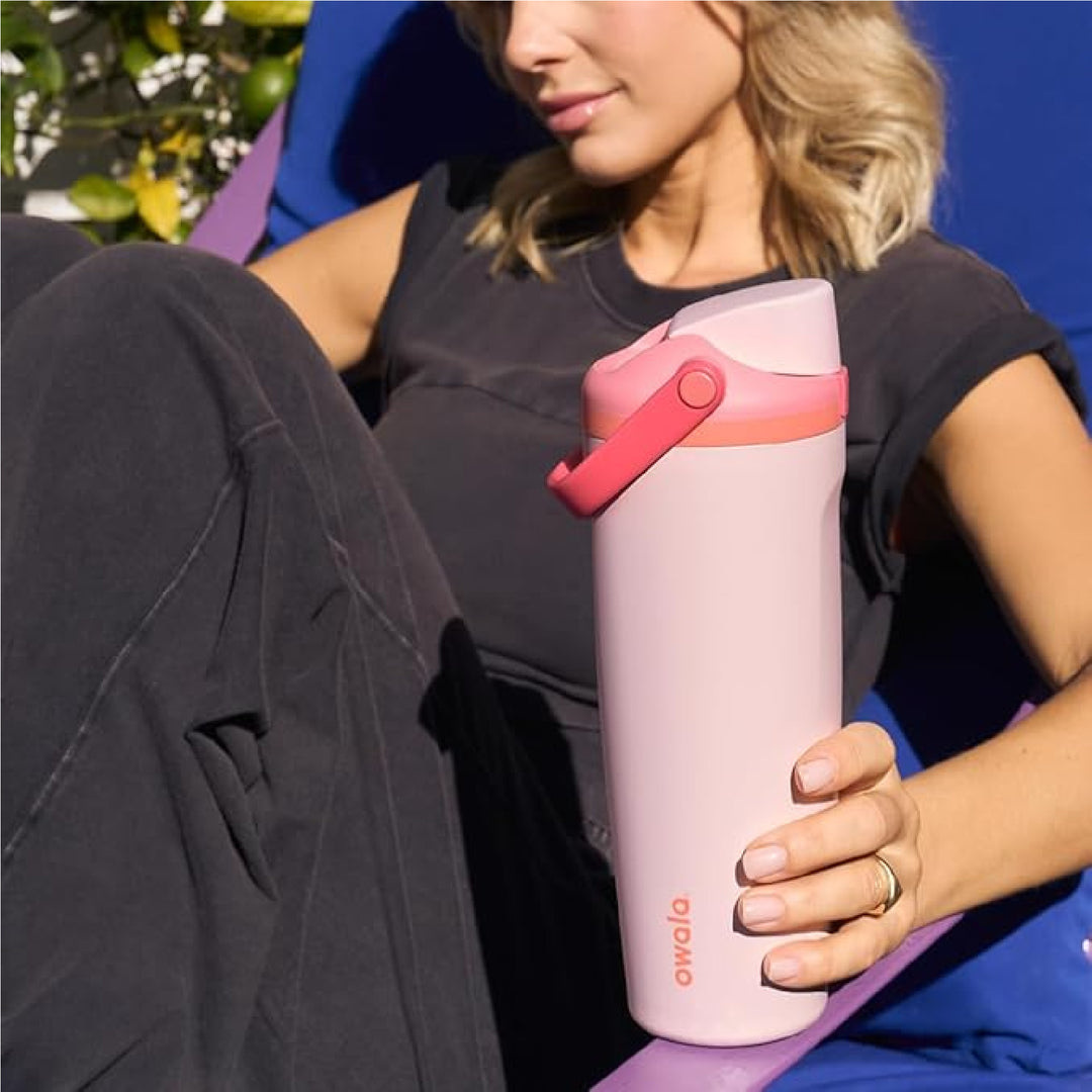 Owala Insulated FreeSip Sway Drink Bottle - 890ml - Sparkling Sherbet