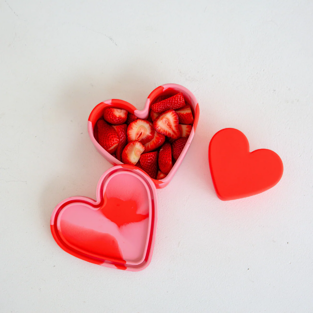 Silicone Snack Container - Heart - Chilli