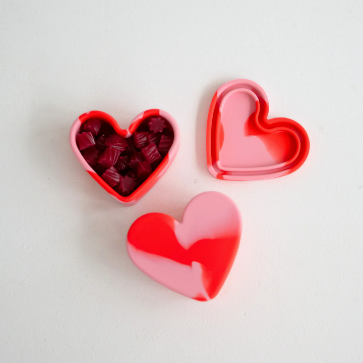Silicone Snack Container - Heart - Rose Jam