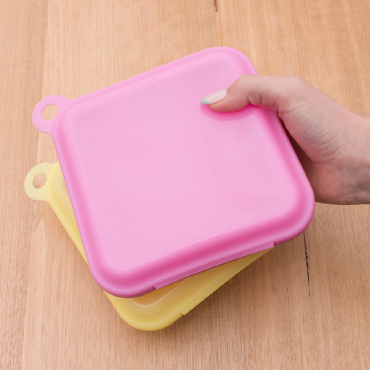 We Might Be Tiny Reusable Sandwich Pouchies - Fuchsia & Lemon