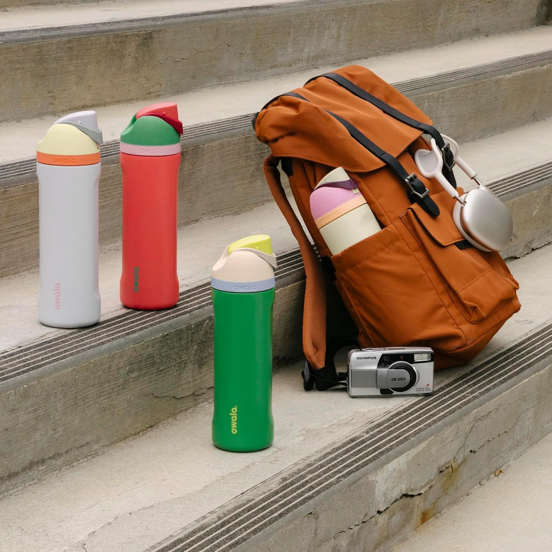 Owala Insulated FreeSip Drink Bottle - 710ml - Angel Food Cake