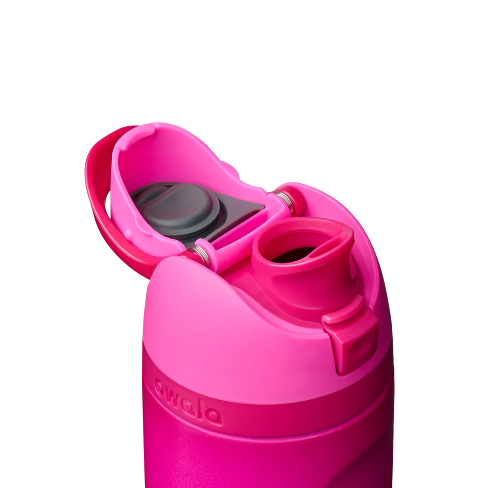 Owala Insulated FreeSip Drink Bottle - 710ml - Read My Lips