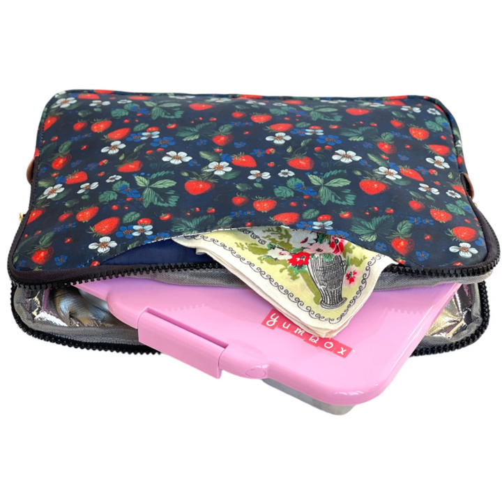 Yumbox Poche Insulated Bag - Strawberry Fields